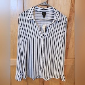 Worthington White black striped blouse button down, size Large, new with tags